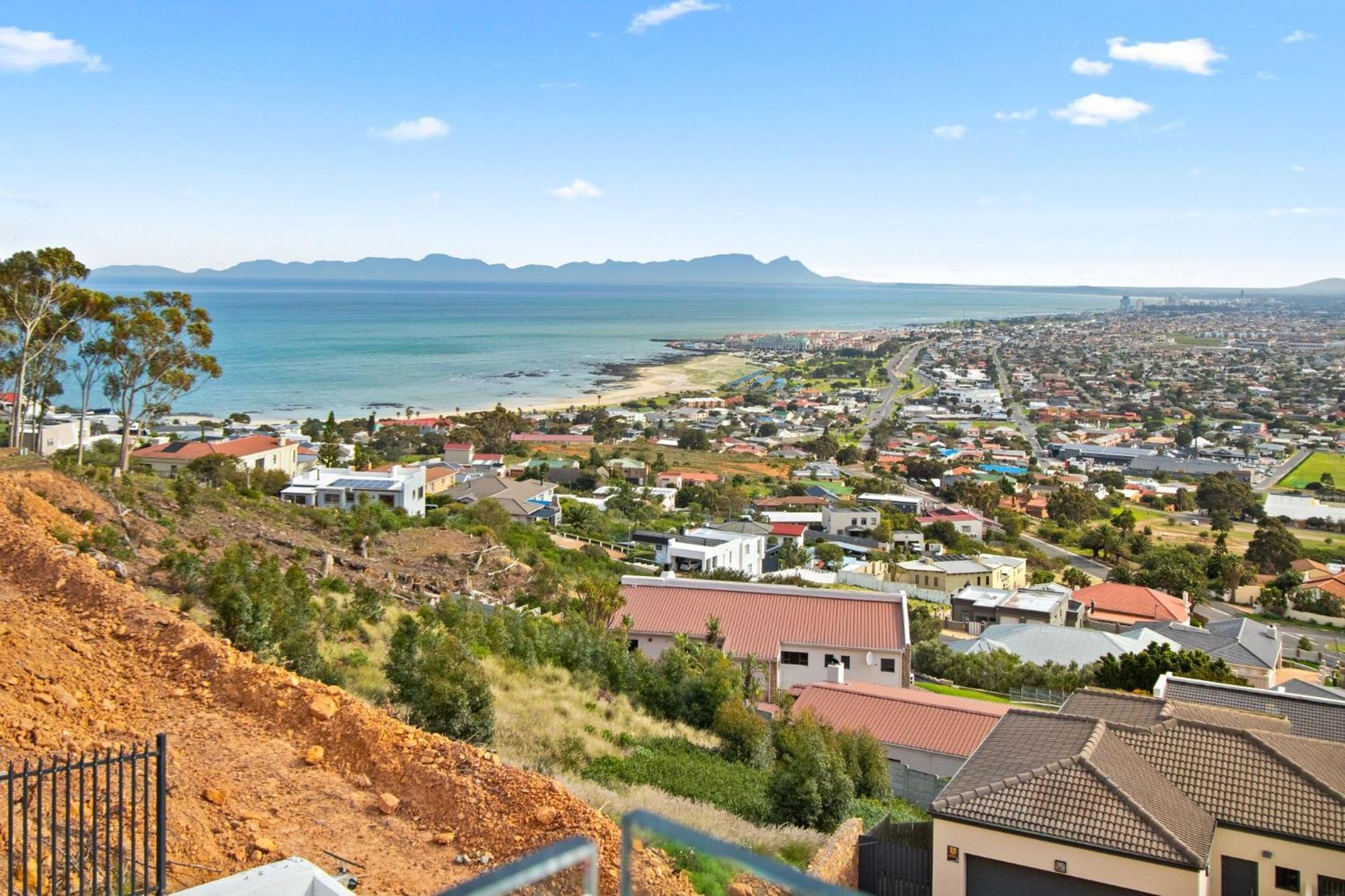 Restio View 11 By Host Agents Cape Town